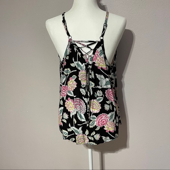 Torrid Floral Tank Top - Picture 3 of 6